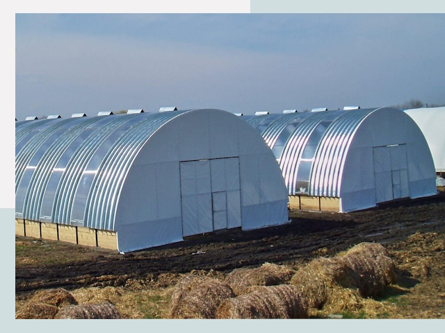 Сельскохозяйственные здания в Братске